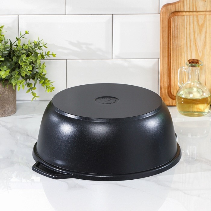 Жаровня «Традиция», 4 л, d=28 см, h=11 см, алюминиевая крышка, антипригарное покрытие, цвет чёрный Жаровня «Традиция», 4 л, d=28 см, h=11 см, алюминиевая крышка, антипригарное покрытие, цвет чёрный