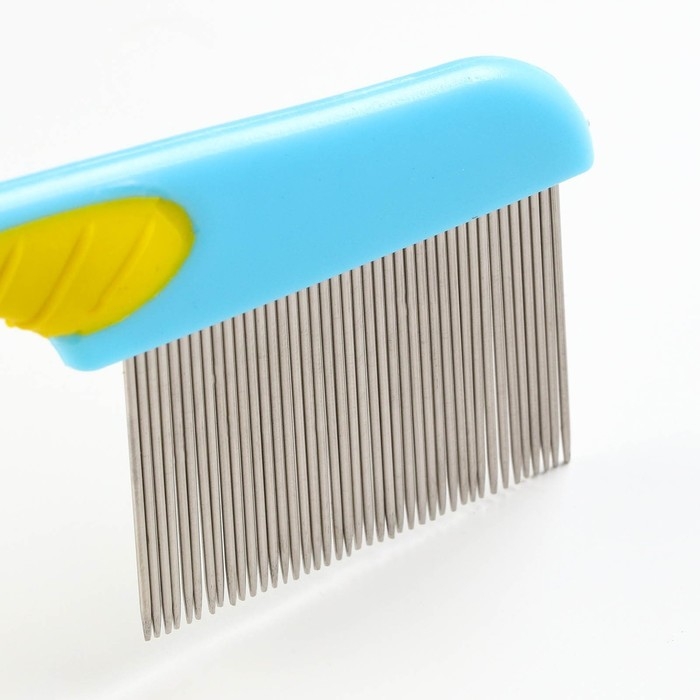 Расческа для шерсти с длинными зубцами и эргономичной ручкой, 15 см, микс цветов Расческа для шерсти с длинными зубцами и эргономичной ручкой, 15 см, микс цветов