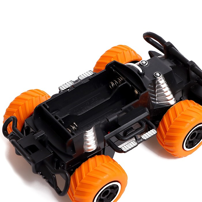 Джип радиоуправляемый «Граффити», работает от батареек, цвет оранжевый Джип радиоуправляемый «Граффити», работает от батареек, цвет оранжевый