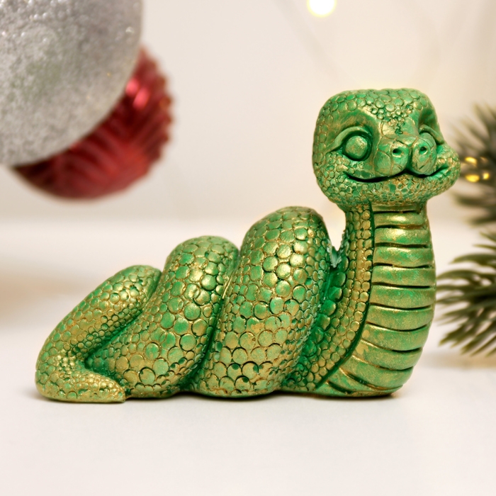 Новый год. Символ 2025. Фигура Новый год. Символ 2025. Фигура "Змейка спиралька" зеленый с позолотой, 4х7х4см