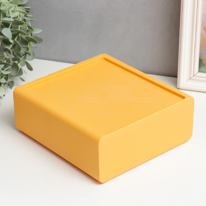 Шкатулка пластик Шкатулка пластик "Ящик" жёлтый 19,5х18х5,8 см