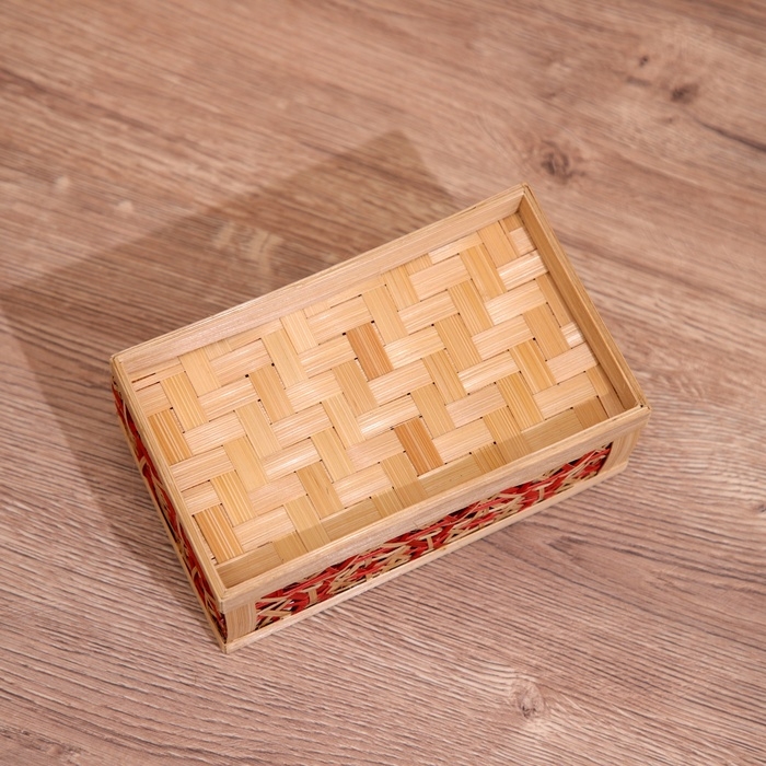 Шкатулка из бамбука 17х10х7 см Шкатулка из бамбука 17х10х7 см