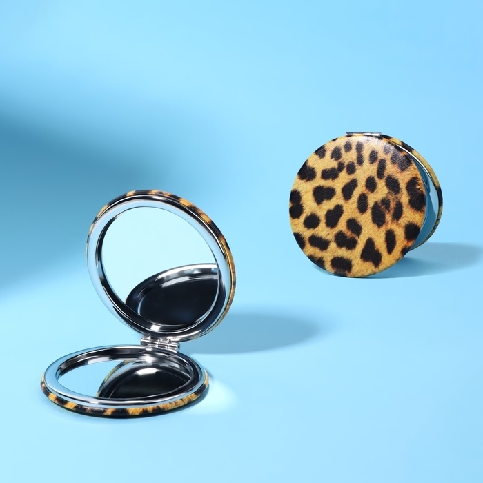 Зеркало складное «ANIMAL», d = 7 см, с увеличением, искусственная кожа, цвет «леопард» Зеркало складное «ANIMAL», d = 7 см, с увеличением, искусственная кожа, цвет «леопард»