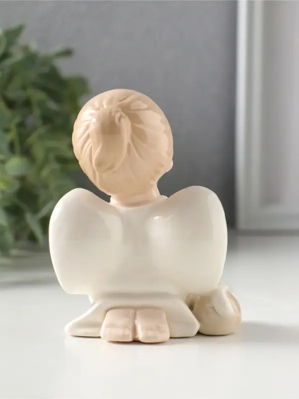 Фигурка керамика &laquo;Девочка-ангел с щенком молится&raquo;, 7.8&times;5.5&times;9 см