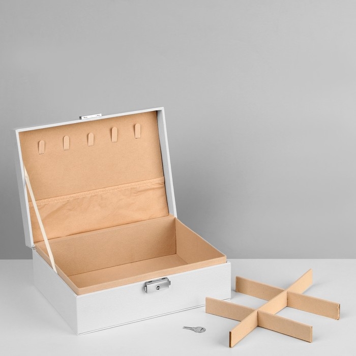 Подставка для украшений «Шкатулка» съёмная подставка, 17×23×8,5 см, цвет белый Подставка для украшений «Шкатулка» съёмная подставка, 17×23×8,5 см, цвет белый