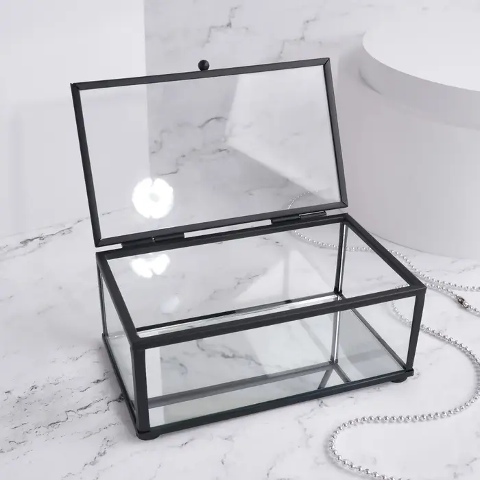 Стеклянная шкатулка для украшений с крышкой, зеркальным основанием, 14.5&times;8.5 см, прозрачная, чёрный каркас