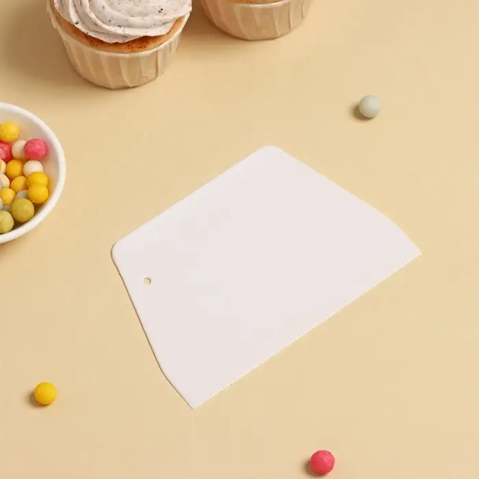 Шпатель кондитерский прямой Доляна, 13×8.8 см, белый Шпатель кондитерский прямой Доляна, 13×8.8 см, белый