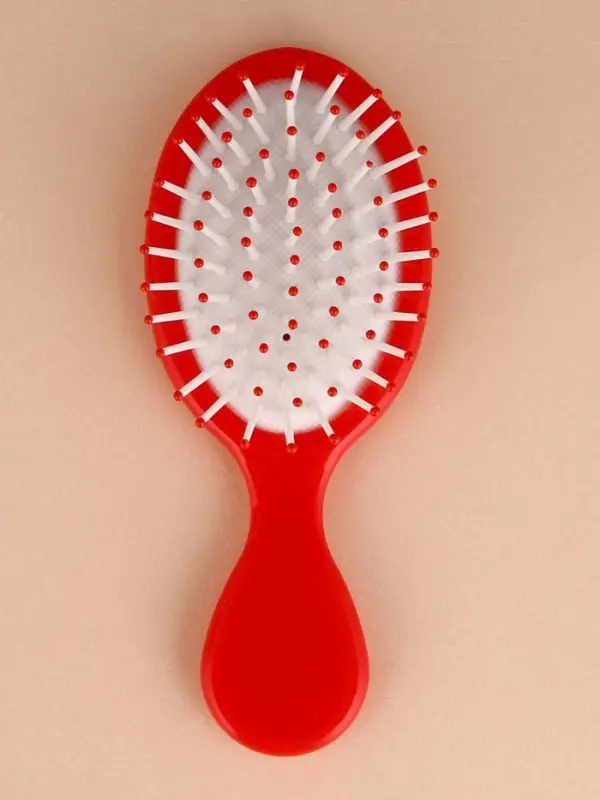 Подарочный набор детский &laquo;Пингвинёнок&raquo;, пена для купания 250 мл, расчёска и резинки для волос, Чистое счастье