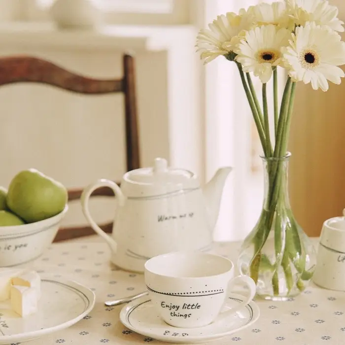 Заварочный чайник SL Home &laquo;Милый дом&raquo;, 900 мл, 21&times;13.8&times;13.5 см, фарфор, белый