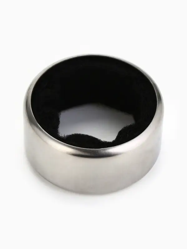 Подарочный набор для вина «Золотому человеку»: 4 предмета + шахматы Подарочный набор для вина «Золотому человеку»: 4 предмета + шахматы