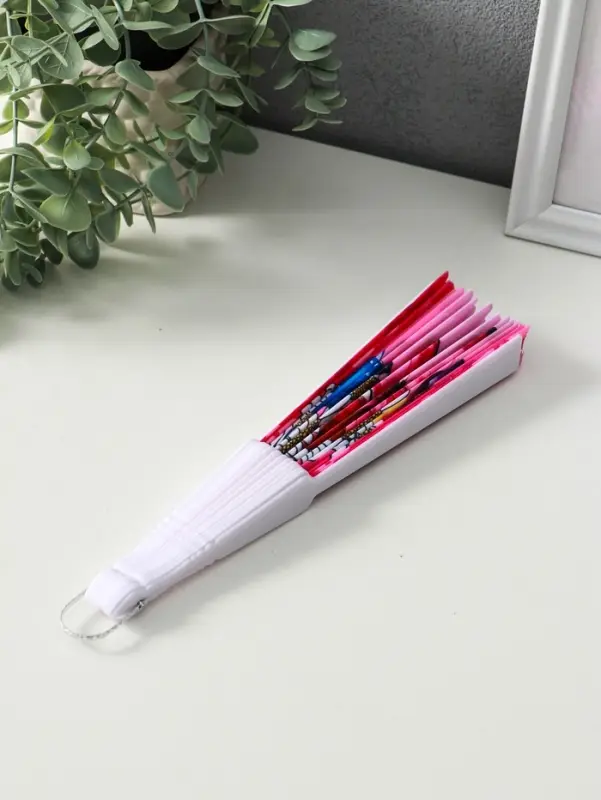 Веер пластик, текстиль Веер пластик, текстиль "Ромашки и бабочки" МИКС широкие лопасти 23 см