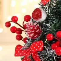 Искусственная ёлка настольная &laquo;Зимнее волшебство. Праздничная&raquo;, 10&times;17 см, ПВХ ветки