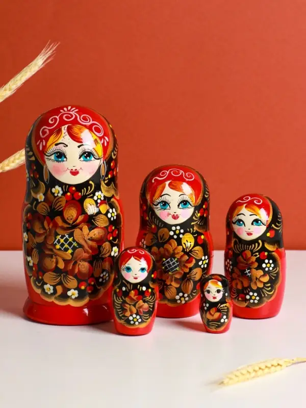 Матрёшка дерево &laquo;Рябинка&raquo;, чёрный платок, 5 кукольная, 18 см
