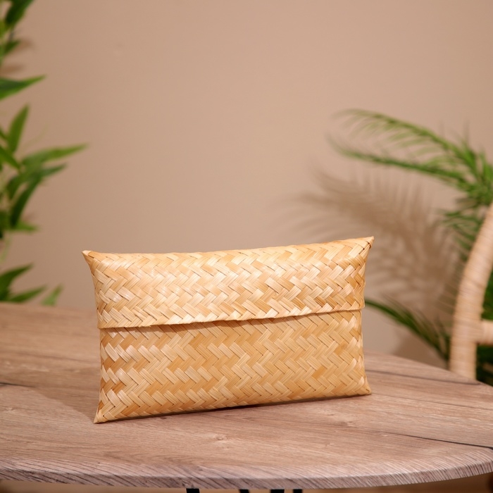 Шкатулка плетёная, из бамбука 30х18х5 см Шкатулка плетёная, из бамбука 30х18х5 см