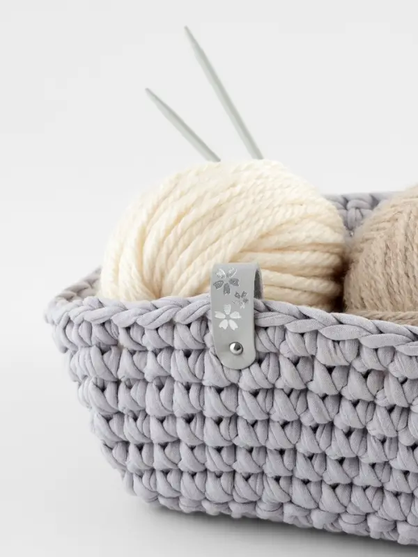 Бирка с кнопкой &laquo;Цветок&raquo; TEIRA, с тиснением, 8&times;1.5 см, 10 шт., серая