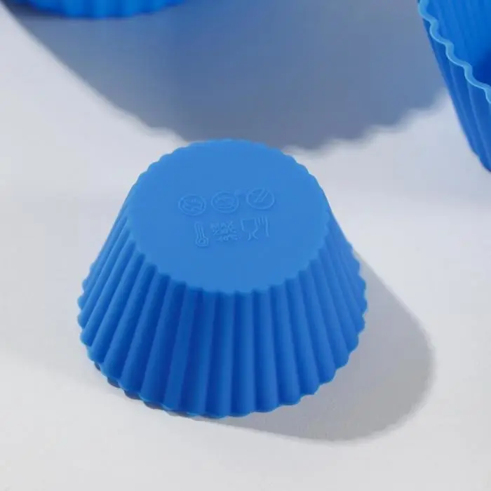 Набор форм для выпечки Доляна «Риб. Круг», силикон, 3 шт, 9×4 см, 7×3,5 см, 5×2,5 см, цвет голубой