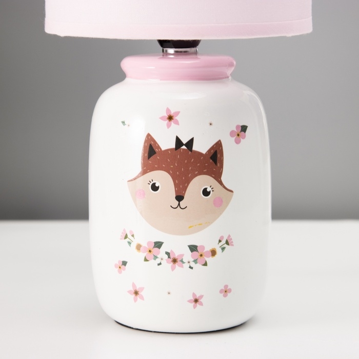Настольная лампа с абажуром RISALUX «Киса» детская, Е14, 40 Вт, бело-розовый, 13×13×27 см Настольная лампа с абажуром RISALUX «Киса» детская, Е14, 40 Вт, бело-розовый, 13×13×27 см