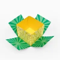 Бум-коробка подарочная с бабочками &laquo;Тебе подарочек&raquo;, 12&times;12&times;12 см