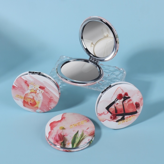 Зеркало складное «BEAUTY», с увеличением, d = 7 см, рисунок МИКС Зеркало складное «BEAUTY», с увеличением, d = 7 см, рисунок МИКС