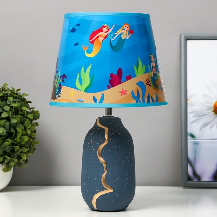 Настольная лампа  Настольная лампа "Русалки" Е14 15Вт 20х20х34 см RISALUX