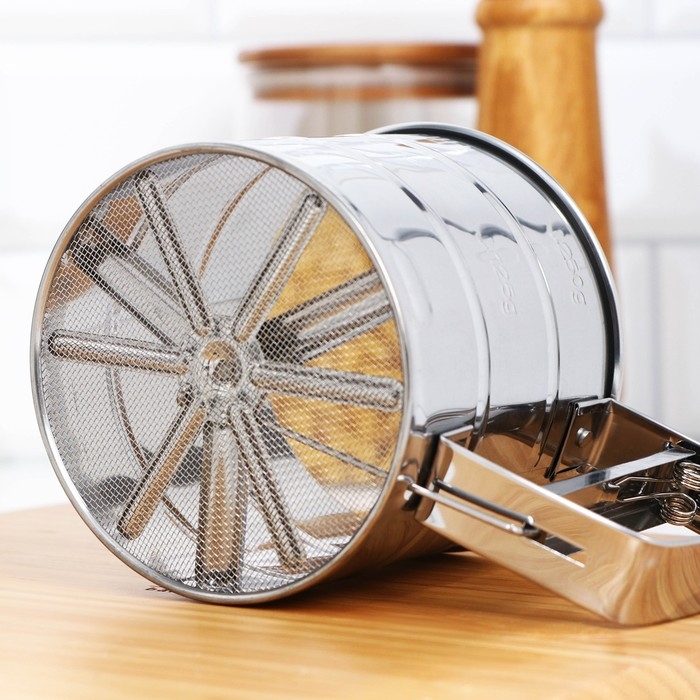 Просеиватель для муки «Ешь, готовь, люби», 375 мл Просеиватель для муки «Ешь, готовь, люби», 375 мл