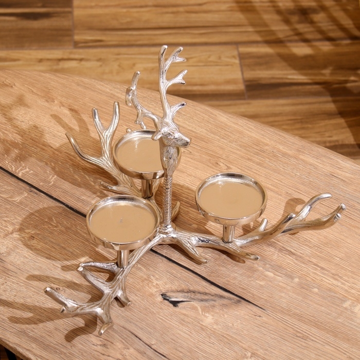 Подсвечник на 3 свечи Подсвечник на 3 свечи "Рога" алюминий 42х42х30 см