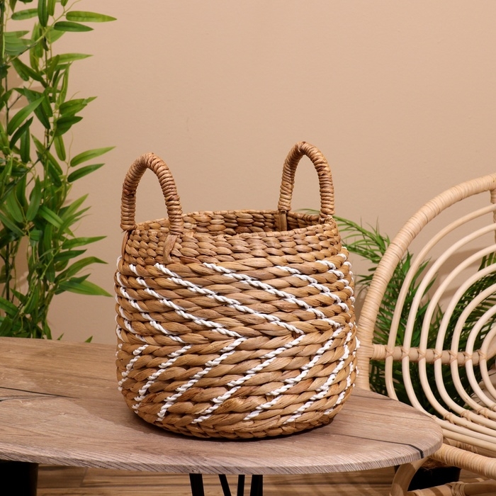 Корзина плетёная 30х30х35 см Корзина плетёная 30х30х35 см