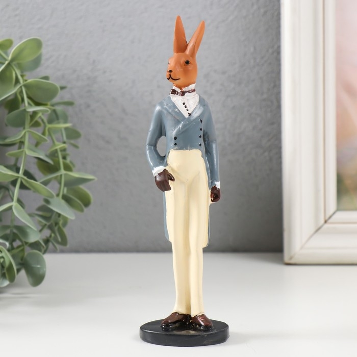 Сувенир полистоун Сувенир полистоун "Заяц в синем фраке с белыми брюками"