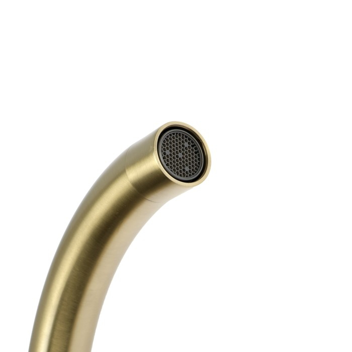 Cмеситель для кухни Accoona A4594AW, однорычажный, высокий излив, латунь, золото Cмеситель для кухни Accoona A4594AW, однорычажный, высокий излив, латунь, золото