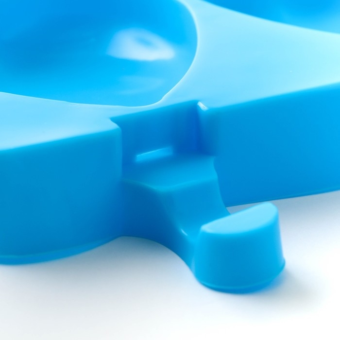 Форма для мороженого «Сердца», силикон, 37×15×2,5 см, 4 ячейки (9,2×8,4 см), цвет МИКС Форма для мороженого «Сердца», силикон, 37×15×2,5 см, 4 ячейки (9,2×8,4 см), цвет МИКС