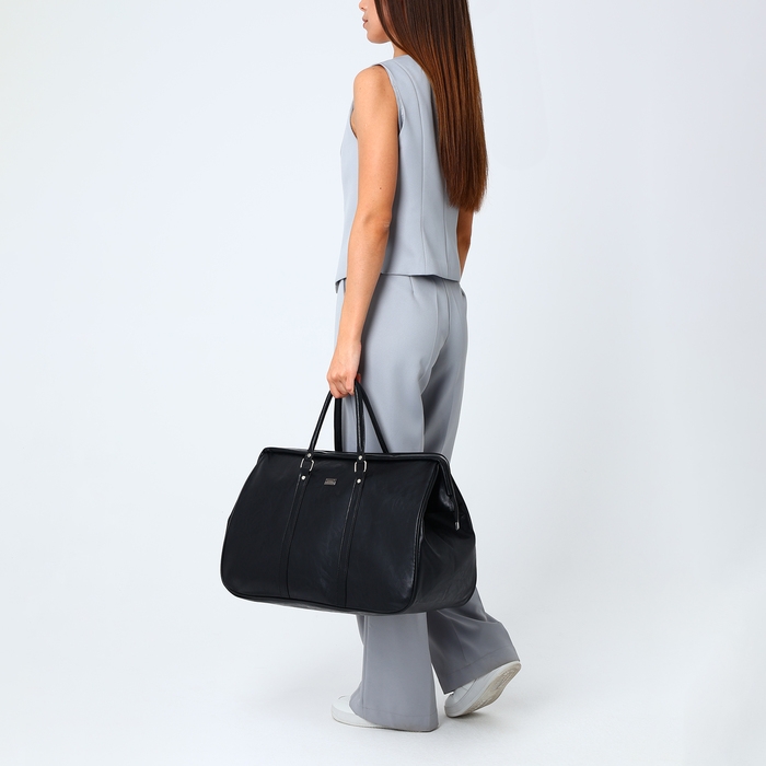 Сумка дорожная на молнии, цвет чёрный Сумка дорожная на молнии, цвет чёрный