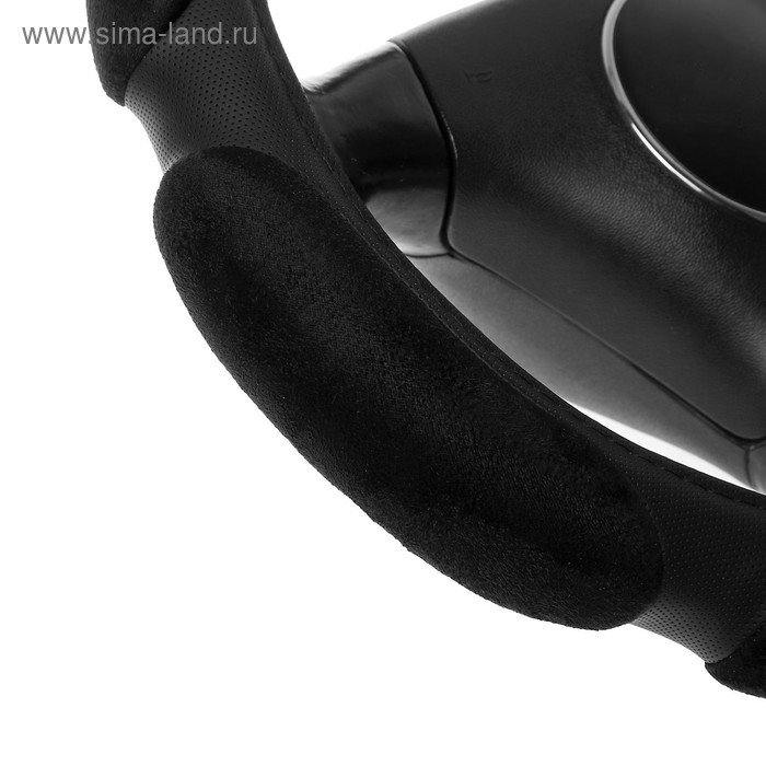 Оплетка руля AVS SP-426L-B, спонжевая, размер L, черная Оплетка руля AVS SP-426L-B, спонжевая, размер L, черная