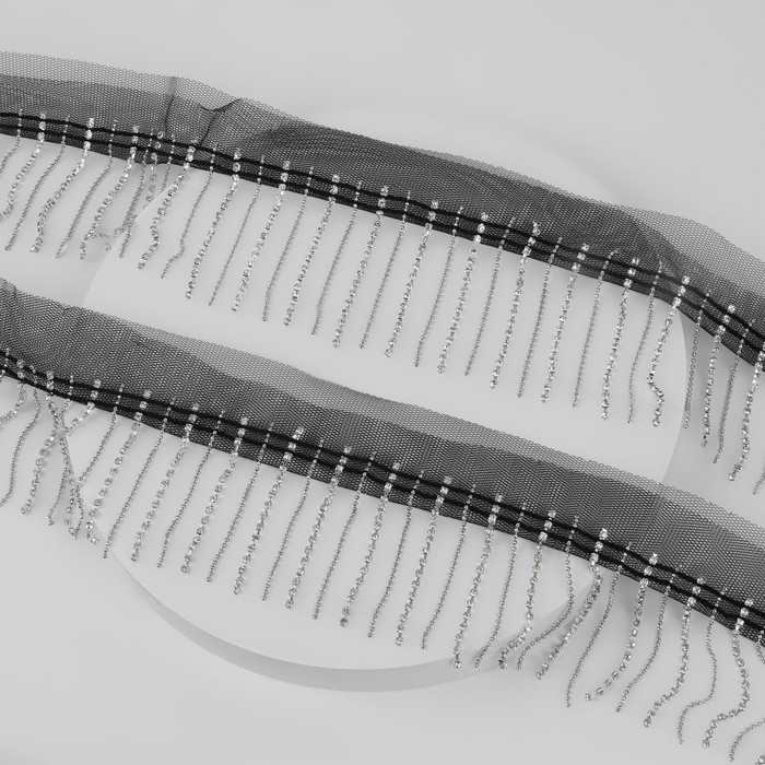 Тесьма декоративная «Бахрома», металлизированная, 6 см, 4,5 ± 0,5 м, цвет чёрный/серебряный Тесьма декоративная «Бахрома», металлизированная, 6 см, 4,5 ± 0,5 м, цвет чёрный/серебряный