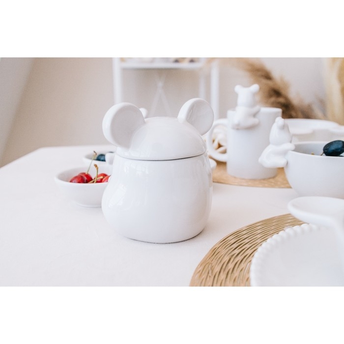 Банка для хранения сыпучих продуктов Доляна «Мишка Отто», 400 мл, 11×12×12,5 см, цвет белый Банка для хранения сыпучих продуктов Доляна «Мишка Отто», 400 мл, 11×12×12,5 см, цвет белый