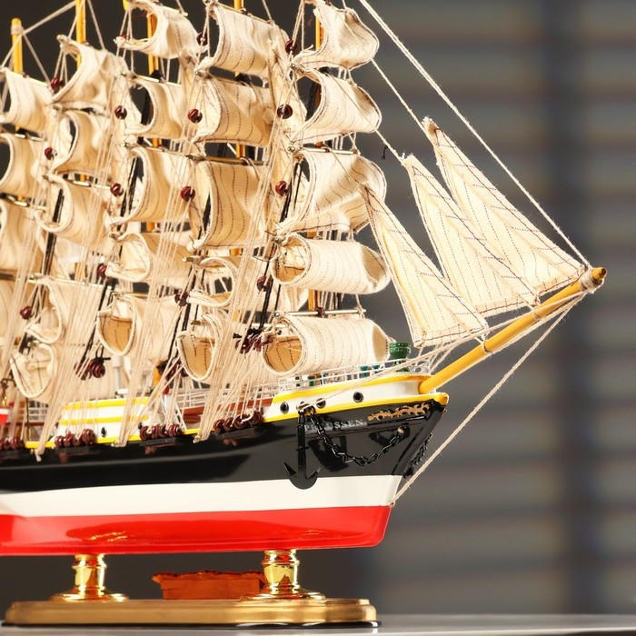 Корабль сувенирный "Германия" 53*34*8см