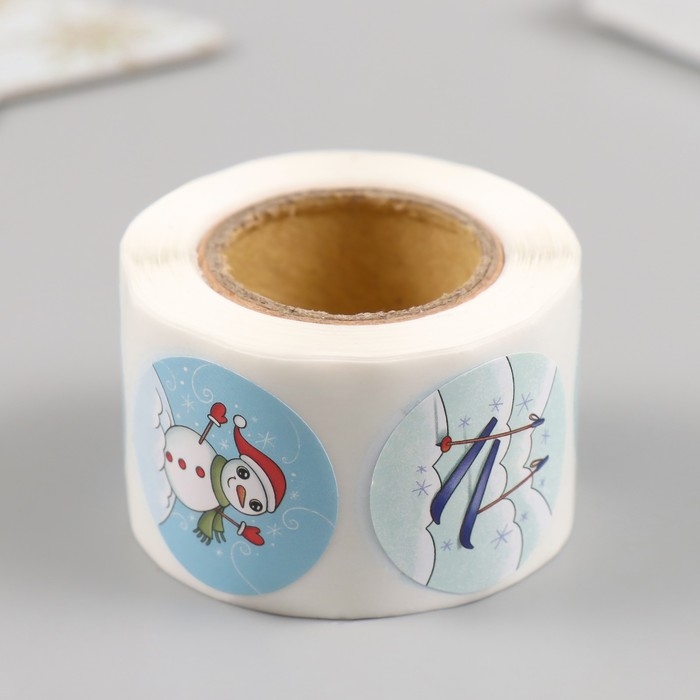 Наклейка бумага Наклейка бумага "Снеговик" d=2,5 см 252 шт в рулоне