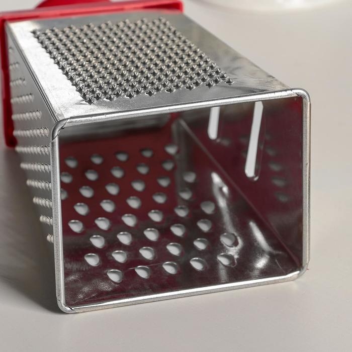 Тёрка «Комфорт», 4 грани,с крышкой-дозатором и круглой ручкой, 11×8,5×23 см, цвет МИКС Тёрка «Комфорт», 4 грани,с крышкой-дозатором и круглой ручкой, 11×8,5×23 см, цвет МИКС