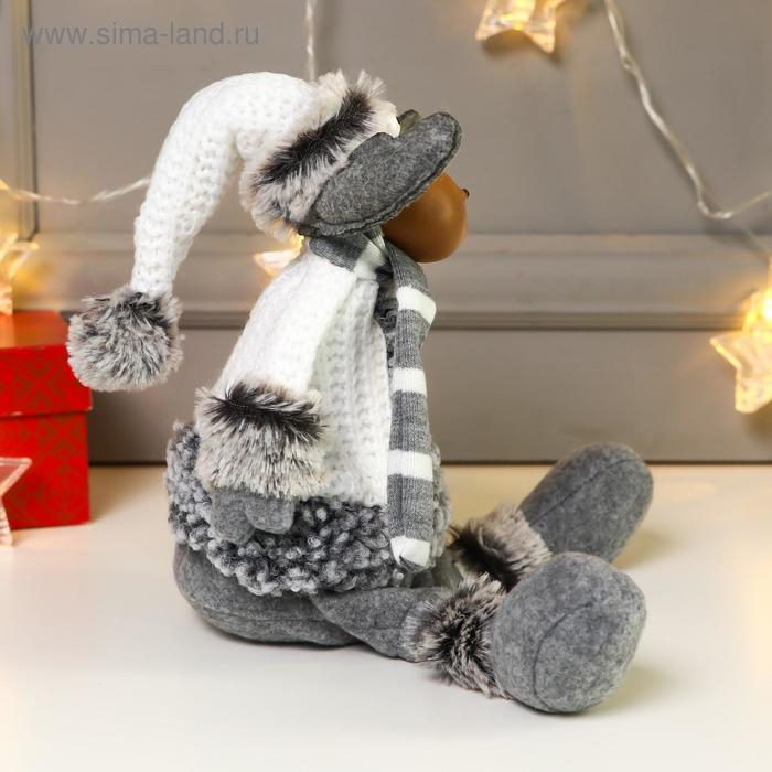 Кукла интерьерная Кукла интерьерная "Лосик в белой шубке и колпаке" 34 см