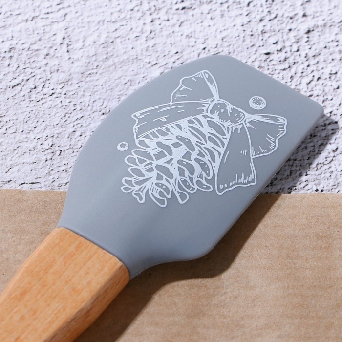 Новый год. Набор силиконовых лопаток «Новогоднего настроения», 2 шт в наборе (26х5 см, 23.3х4.3 см) Новый год. Набор силиконовых лопаток «Новогоднего настроения», 2 шт в наборе (26х5 см, 23.3х4.3 см)