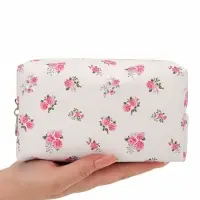 Косметичка женская &laquo;Цветочки&raquo;, универсальная, на молнии, 17.5&times;6.5&times;10 см, белая