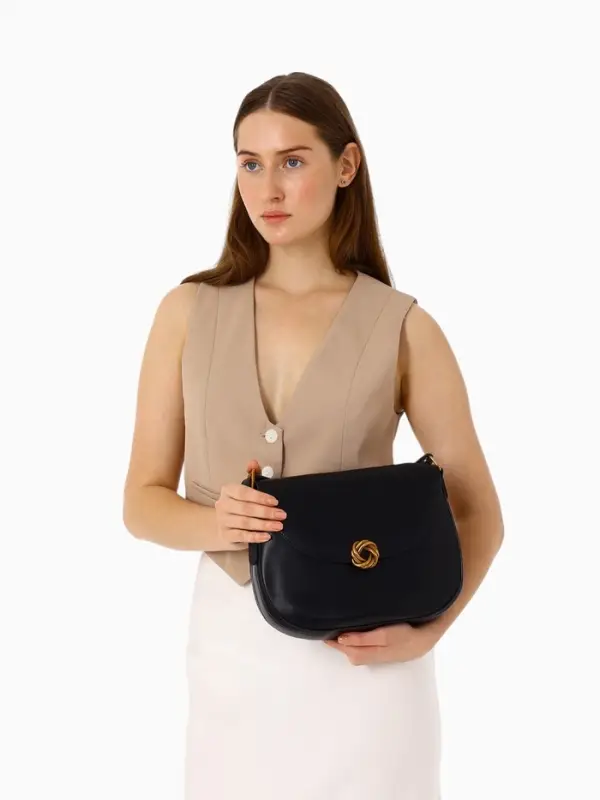 Сумка женская мессенджер TEXTURA на магните, с косметичкой, 28&times;4&times;20 см, чёрная