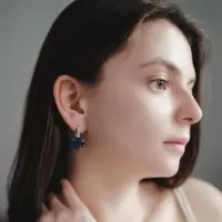 Серьги со стразами &laquo;Сердце&raquo;, мерцание, синие в серебре