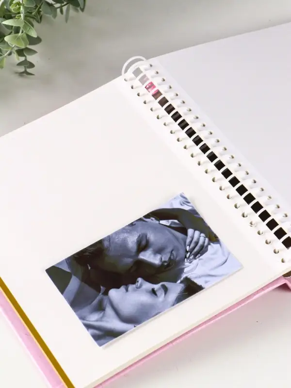 Фотоальбом 30 магнитных листов 23X28см, "Цветок и бабочки", пер-т внутр.спираль