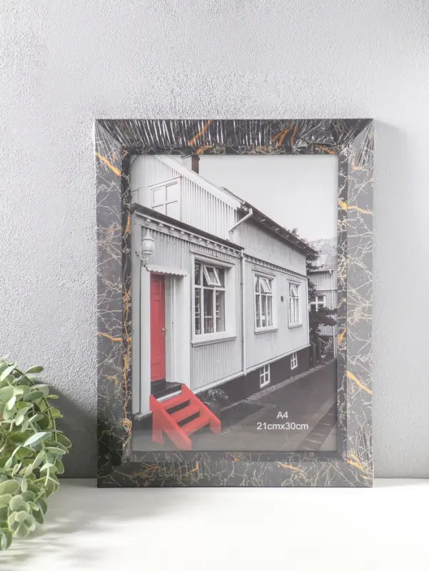 Фоторамка пластик формат А4 см "Гедеон" чёрный с золотом 36х27х2 см