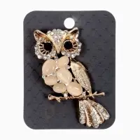 Брошь &laquo;Сова&raquo;, белая в золоте