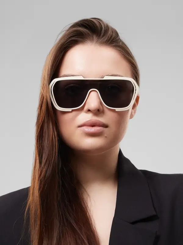 Очки солнцезащитные &laquo;OneSun. Маска&raquo;, uv 400, линза 4.5&times;5.8 см, белый, чёрный