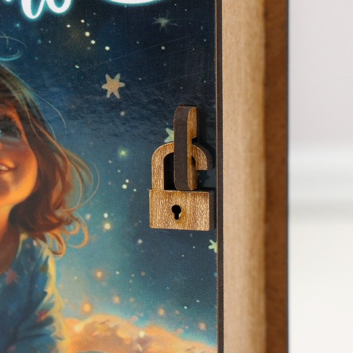 Копилка-шкатулка Копилка-шкатулка "Девочка" 14х12х5 см