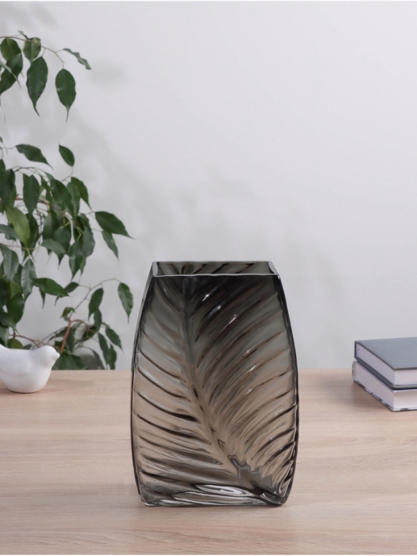 Ваза стекло настольная  Ваза стекло настольная "Эдисон стиль" d-10*6 см, h-20,5х14