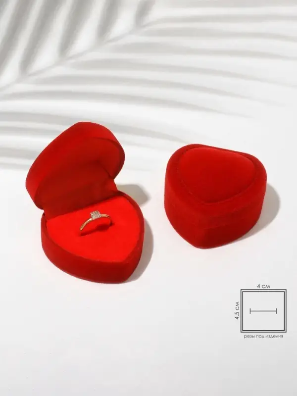 Футляр под кольцо, серьги &laquo;Сердце с рамкой из точек&raquo;, бархатный, 4.5&times;4.5 см, красный