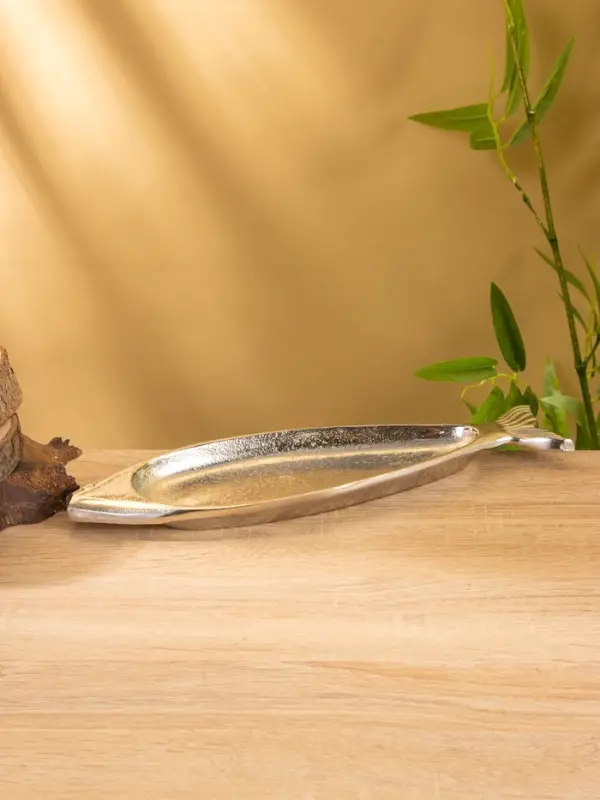 Блюдо сервирочное Блюдо сервирочное "Рыбка" алюминий 32х9х1,5 см